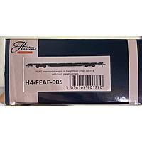 Hattons H4-FEA-E-005 Intermodal Wagon in Freightliner Green 641014 with track panel carriers