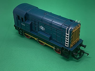 OO gauge locomotives