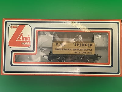 Lima - 305632 - 7 Plank Wagon PW Spencer Wagon