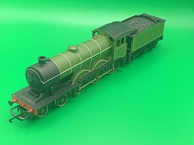 OO gauge locomotives