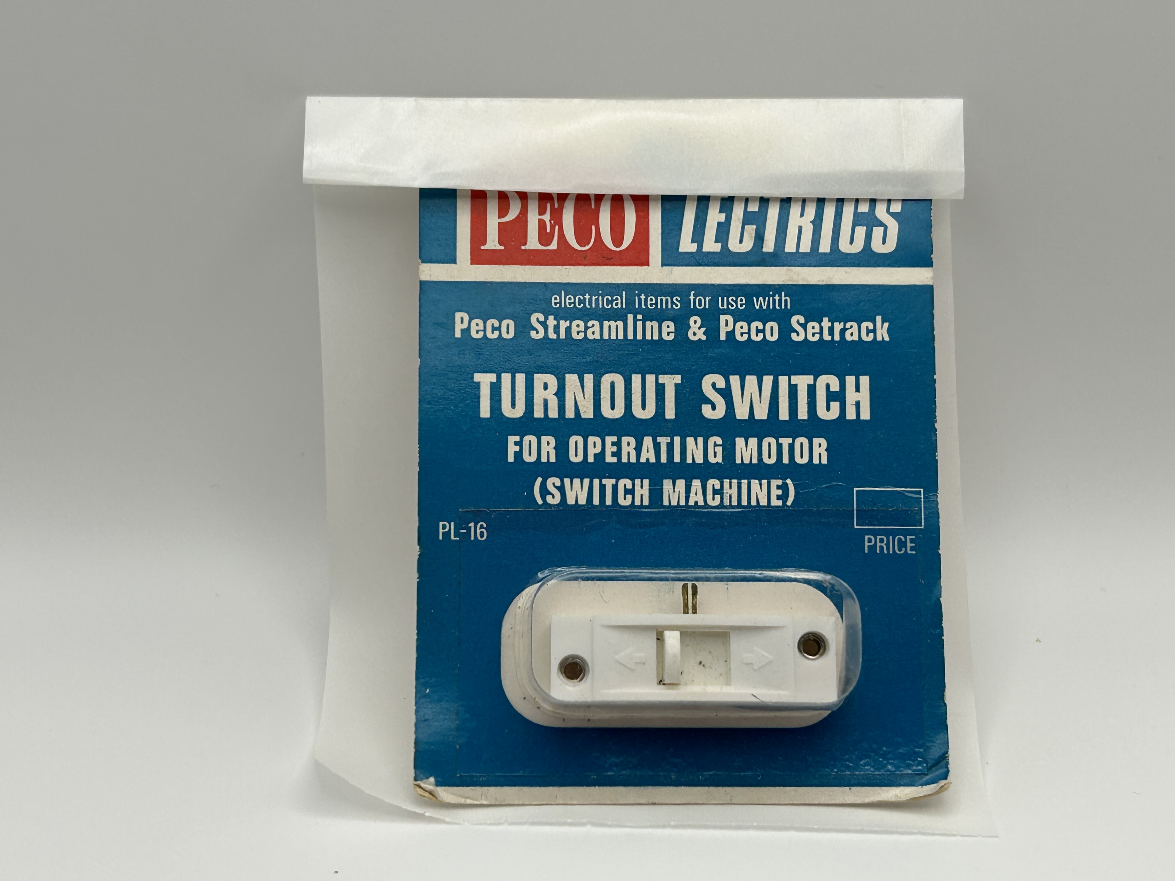 PECO Lectrics - PL-16 - Turnout Switch