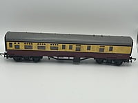 Triang - R28/220 - Second Brake Coach 34002 Maroon
