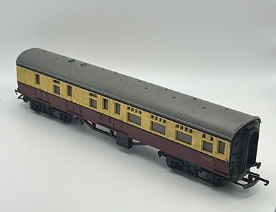 Triang - R28/220 - Second Brake Coach 34002 Maroon