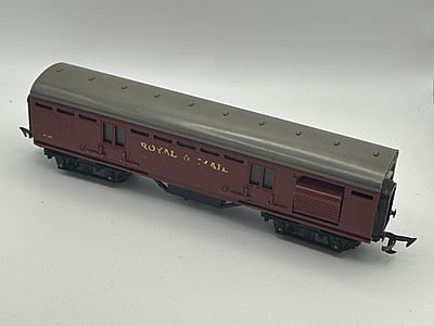 Triang - R23 - Royal Mail Coach - Scrapyard