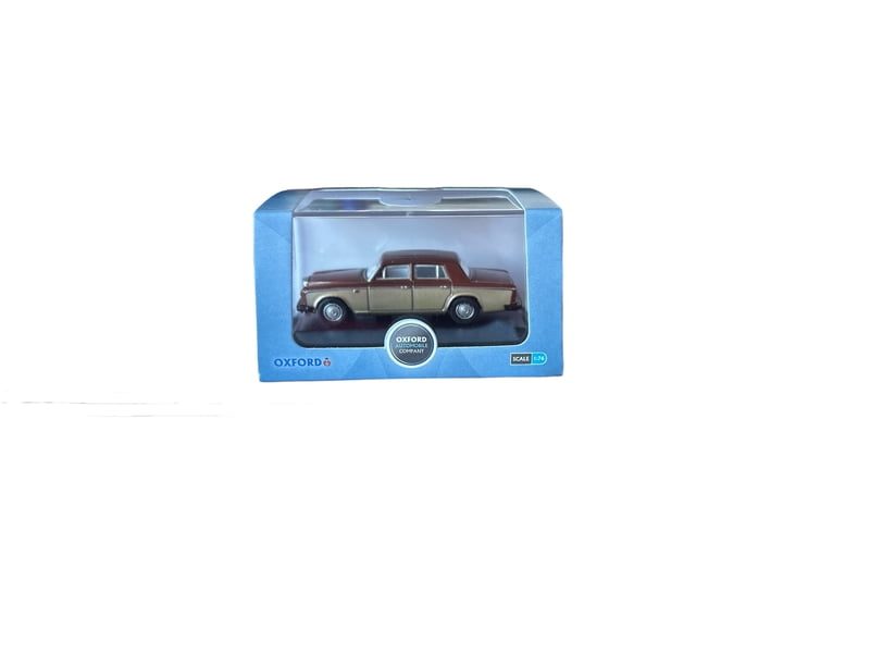 Oxford Diecast - 76BT2002 - Bentley T2 Saloon Nutmeg Silver Sand