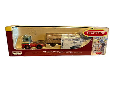 Lledo - DG150003 - Foden S21 Sheeted Trailer Macbraynes